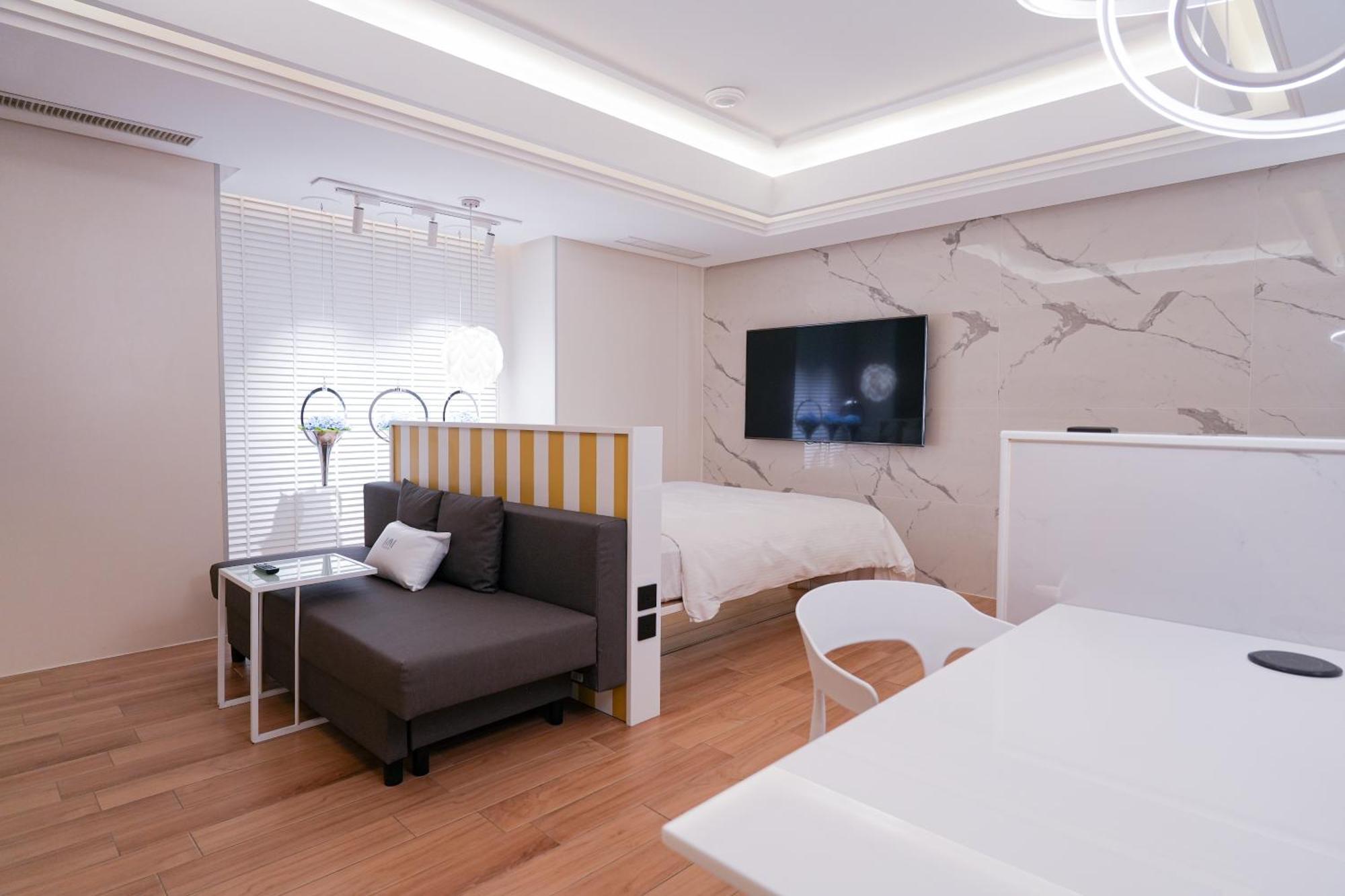 Mmmotel Taoyuan Zewnętrze zdjęcie